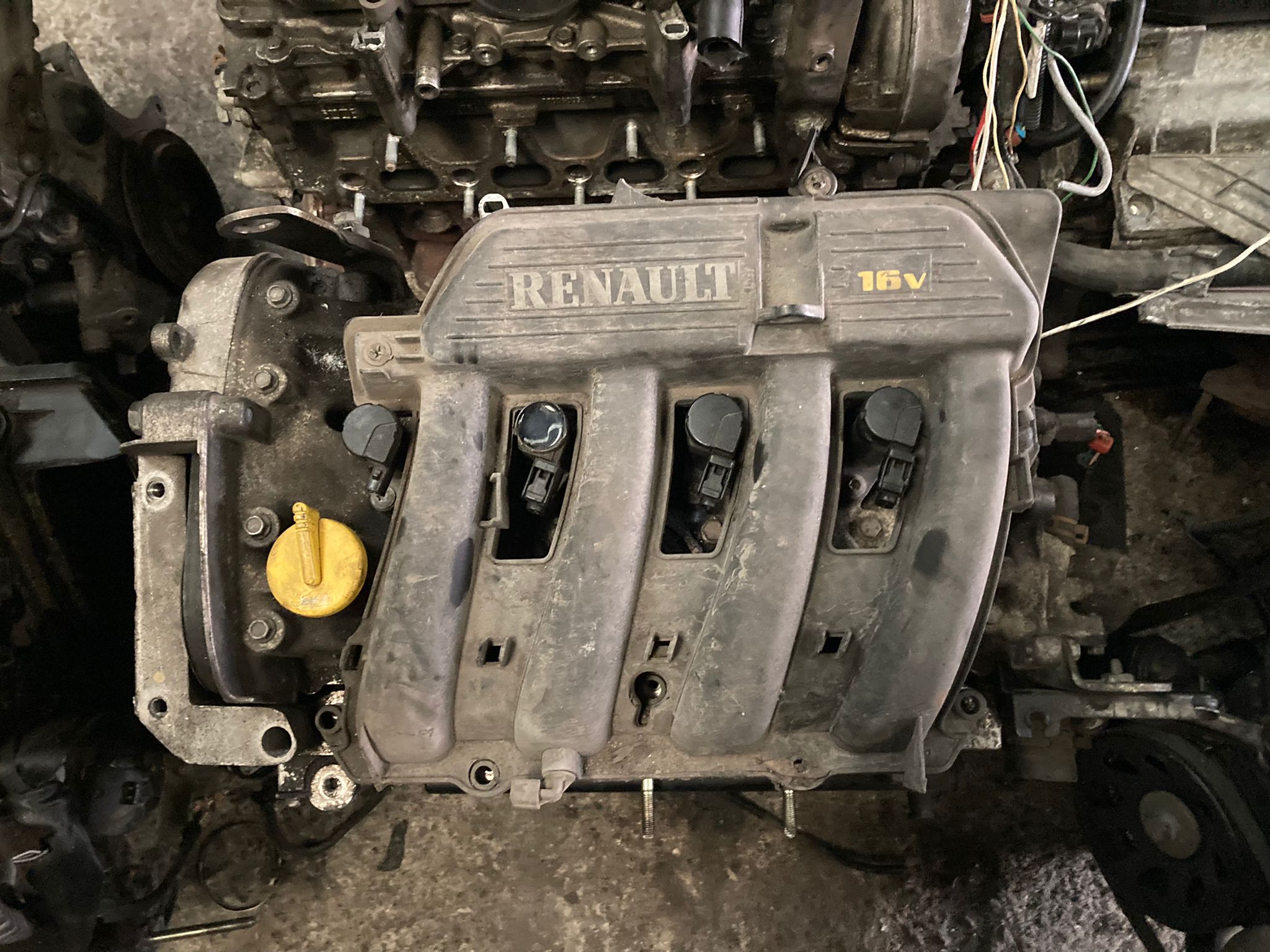 RENAULT MEGANE 1 MOTOR 1 6 16V